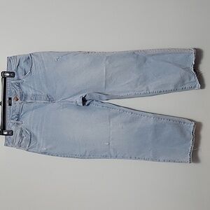Express Blue High Rise Jeans Size 12 Womwns Light Wash Capri/ankle Pants Button